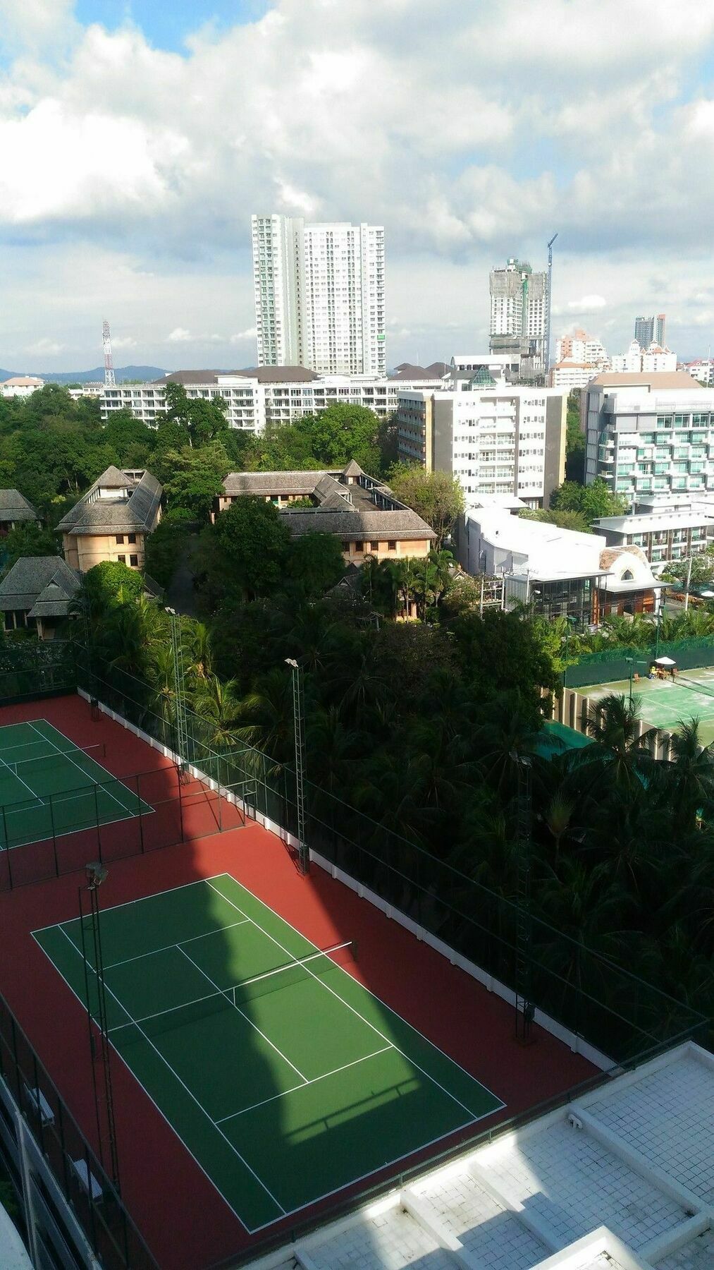 Sky Beach Apartment Pattaya Exterior photo