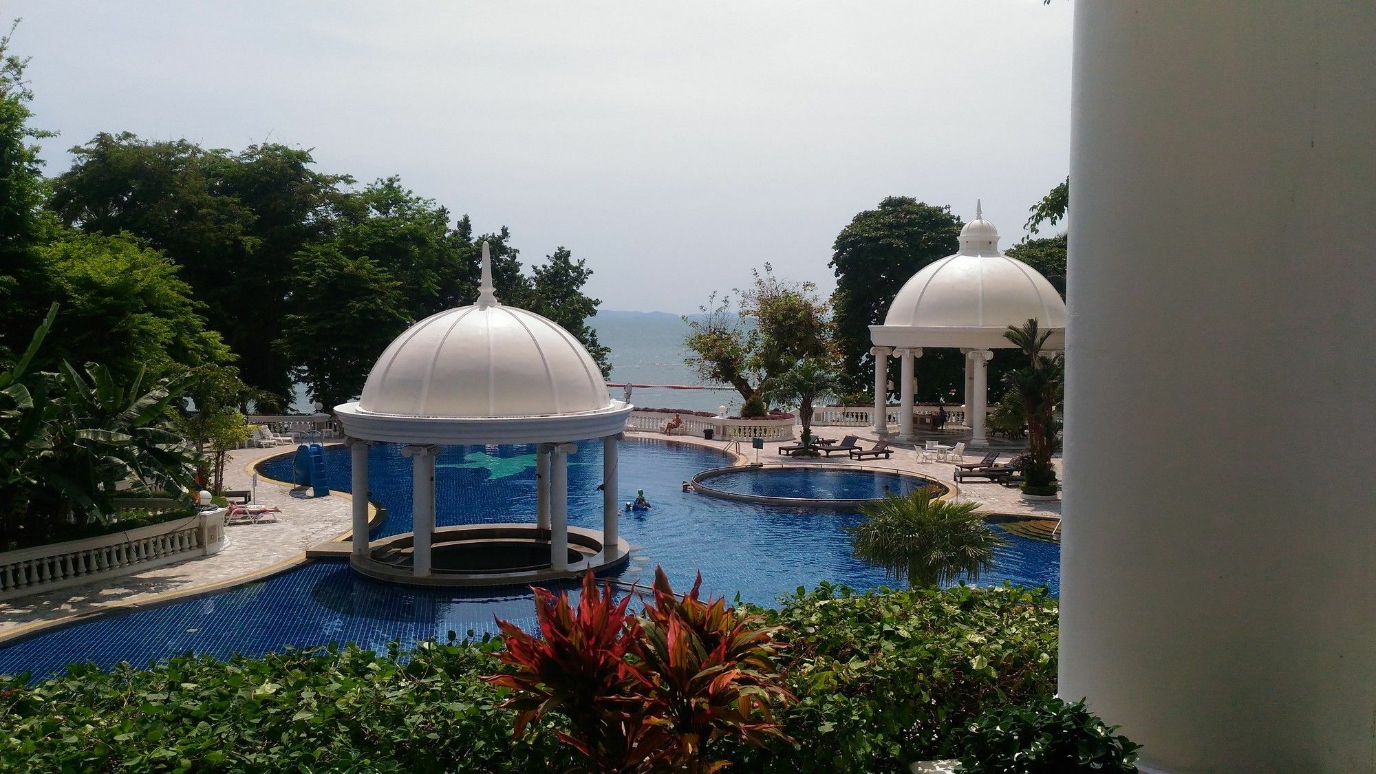 Sky Beach Apartment Pattaya Exterior photo